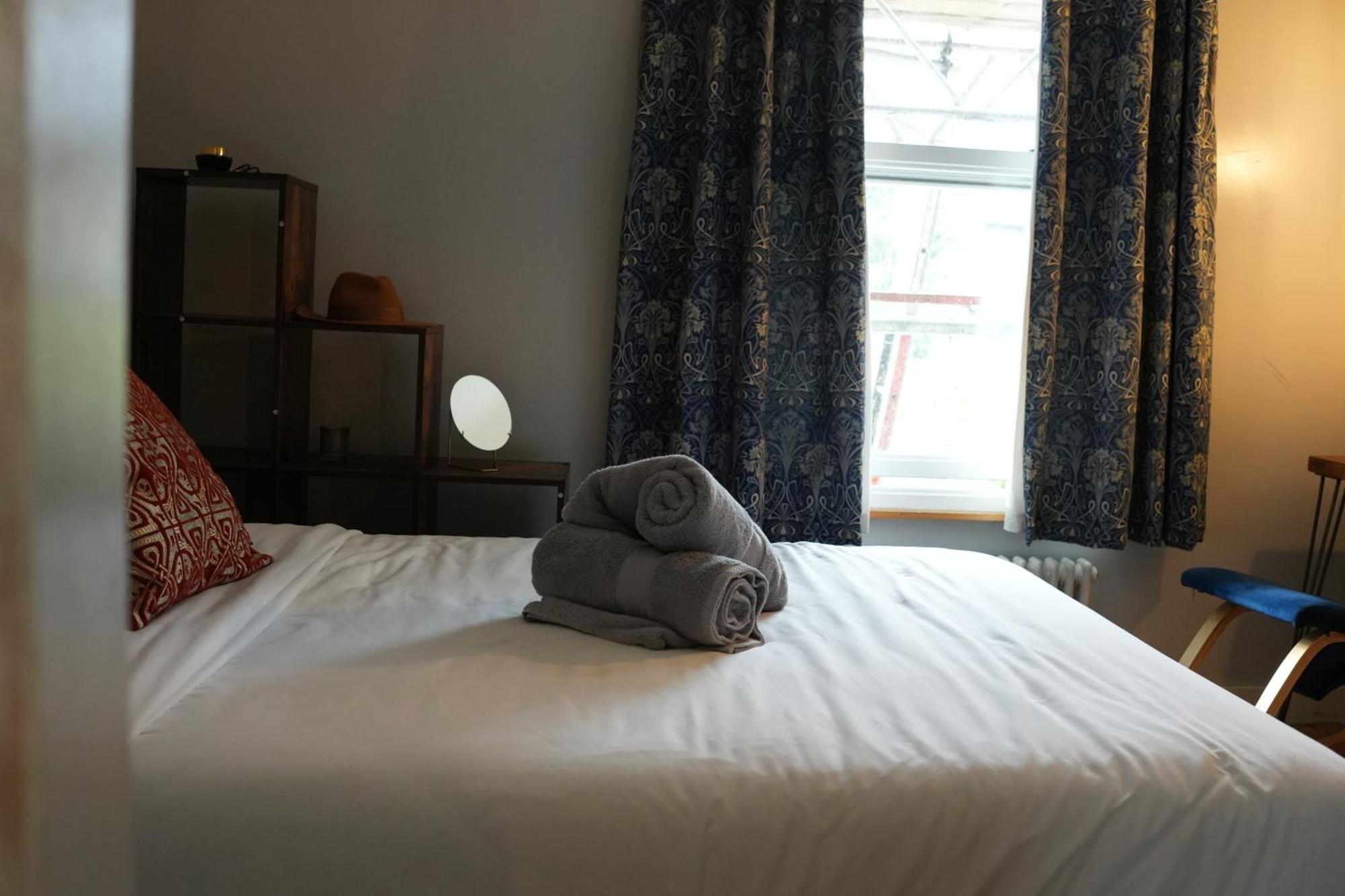 Stylish-Brockley-Entire Place Leilighet London Eksteriør bilde